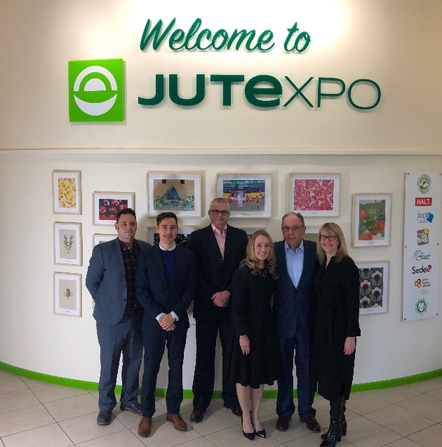 Jutexpo converts 100 million bottles to reusable shopping bags