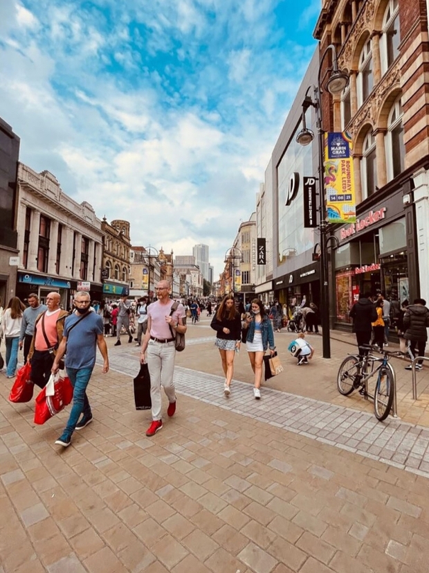 Retail stats hint optimism as small firms urged to have their say in FSB high street survey